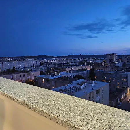 Apartman Nella *